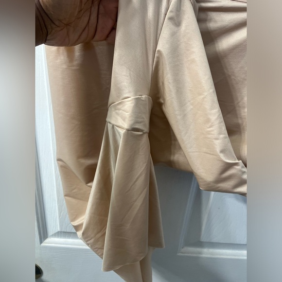 SPANX Thinstincts 2.0 High-Waisted Mid-Thigh Short Size: 3XL in Champaig… - Picture 9 of 11